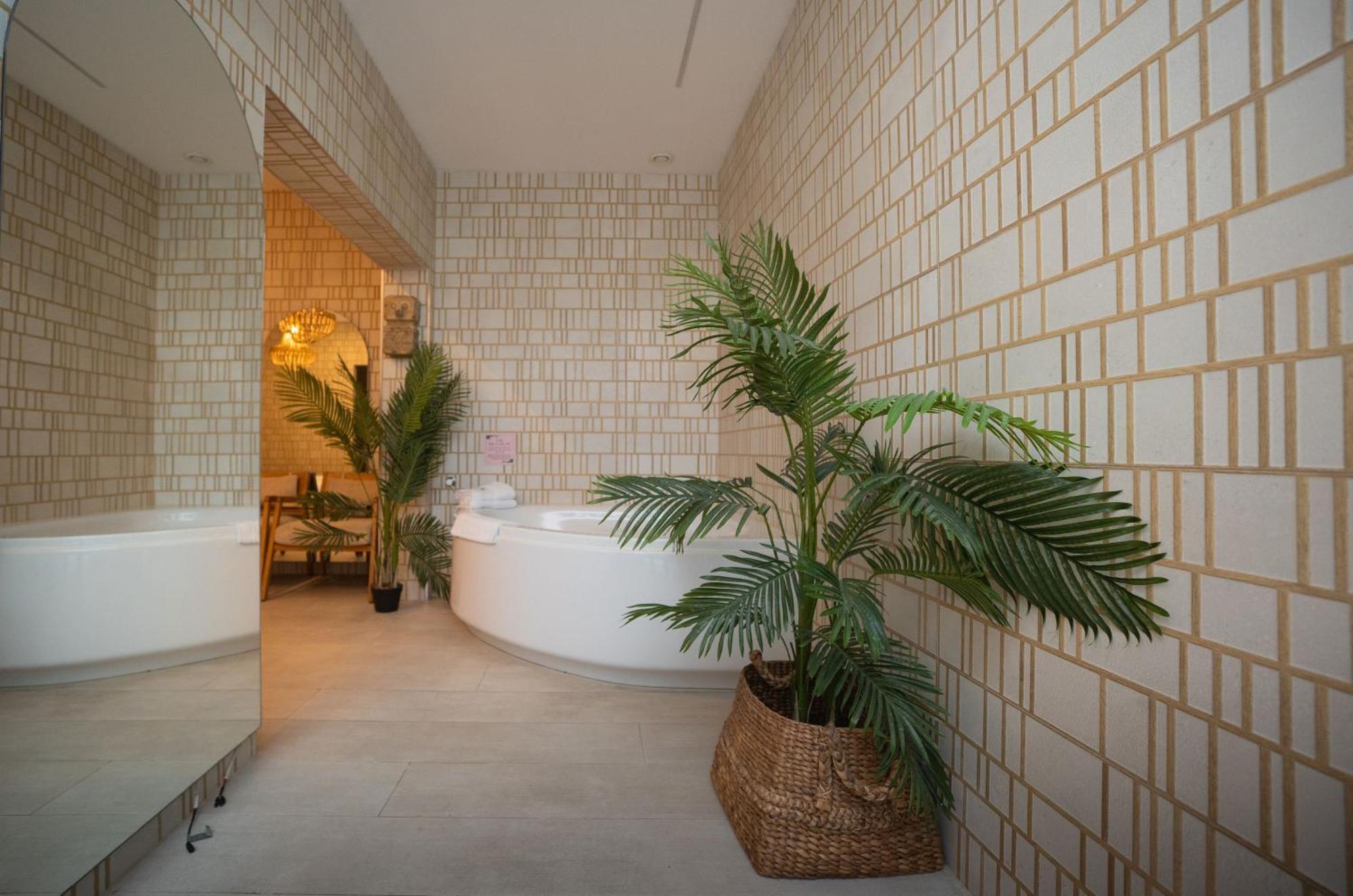 Estate Spa Boutique Hotel - Adults Only Rechovot Esterno foto